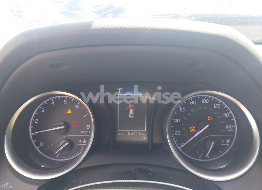 Photo 7 of 2018 Toyota Camry LE (VIN JTNB11HKXJ3042883)