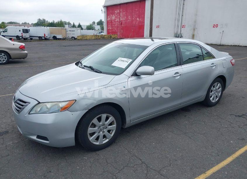 Photo 2 of 2007 Toyota Camry HYBRID (VIN JTNBB46K173007952)