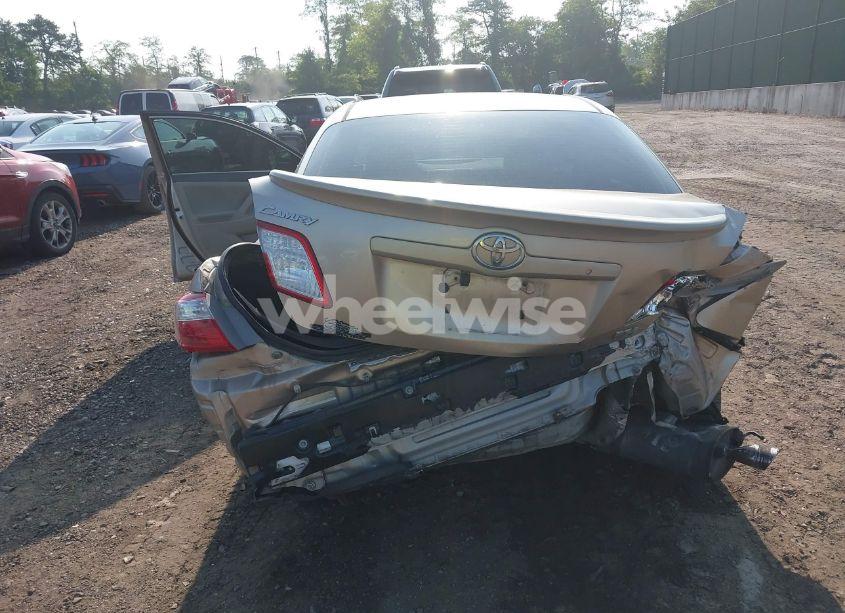 Photo 6 of 2007 Toyota Camry HYBRID (VIN JTNBB46K373000730)