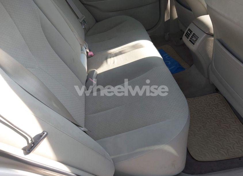 Photo 8 of 2007 Toyota Camry HYBRID (VIN JTNBB46K373000730)