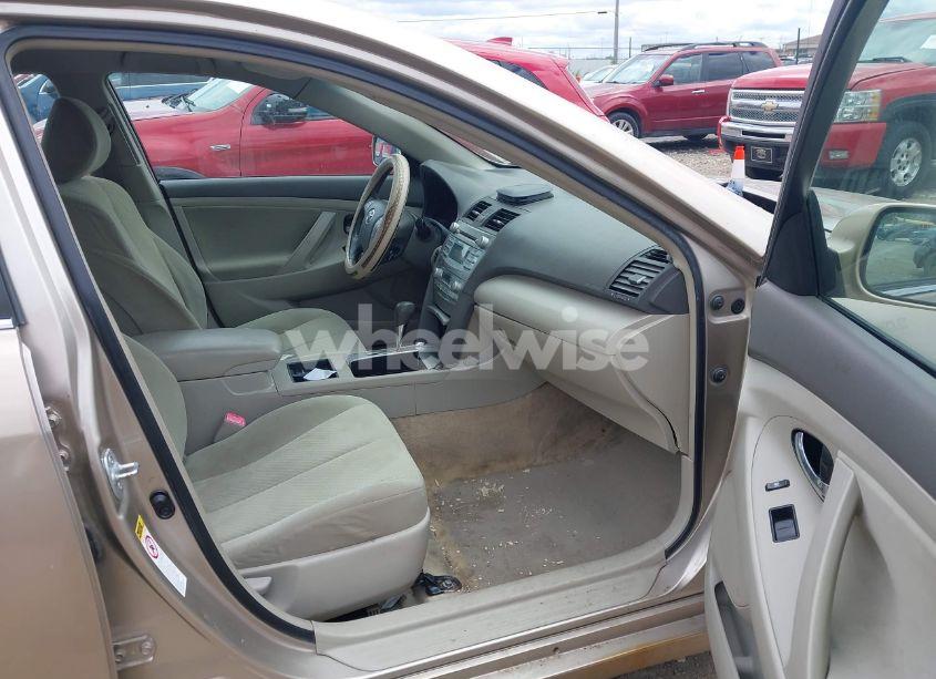 Photo 5 of 2007 Toyota Camry HYBRID (VIN JTNBB46K373016152)