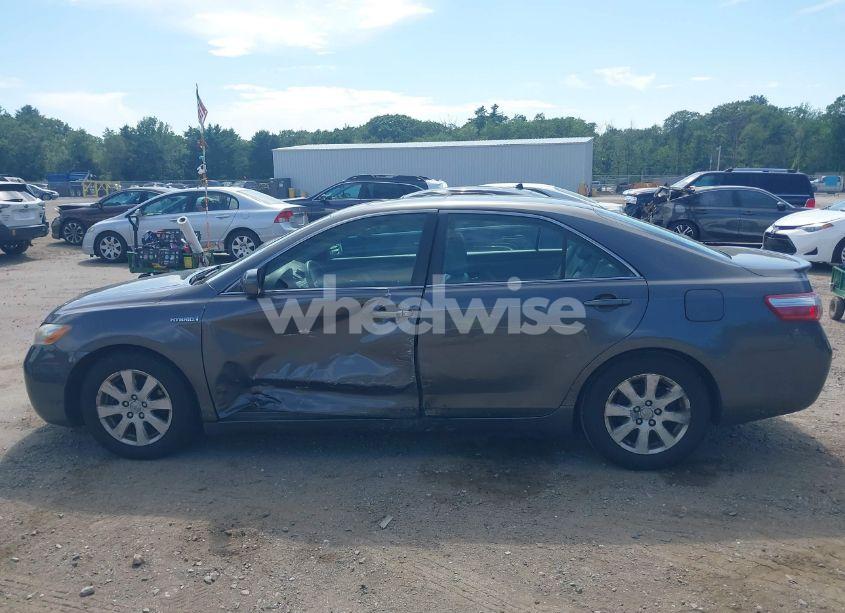 Photo 6 of 2007 Toyota Camry HYBRID (VIN JTNBB46K473032599)