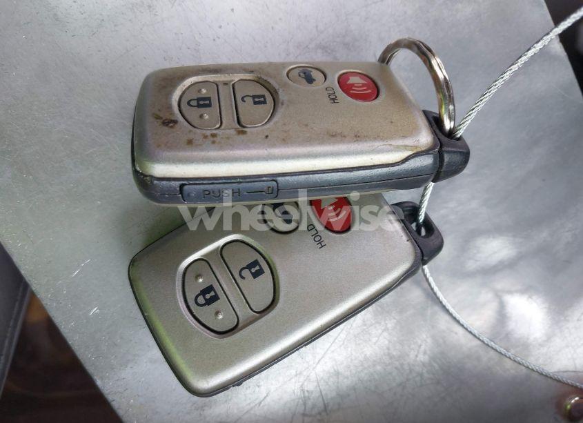 Photo 11 of 2007 Toyota Camry HYBRID (VIN JTNBB46K473036779)