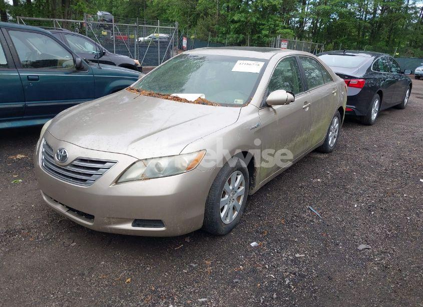 Photo 2 of 2007 Toyota Camry HYBRID (VIN JTNBB46K773010418)