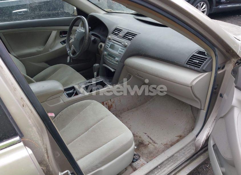 Photo 5 of 2007 Toyota Camry HYBRID (VIN JTNBB46K773010418)