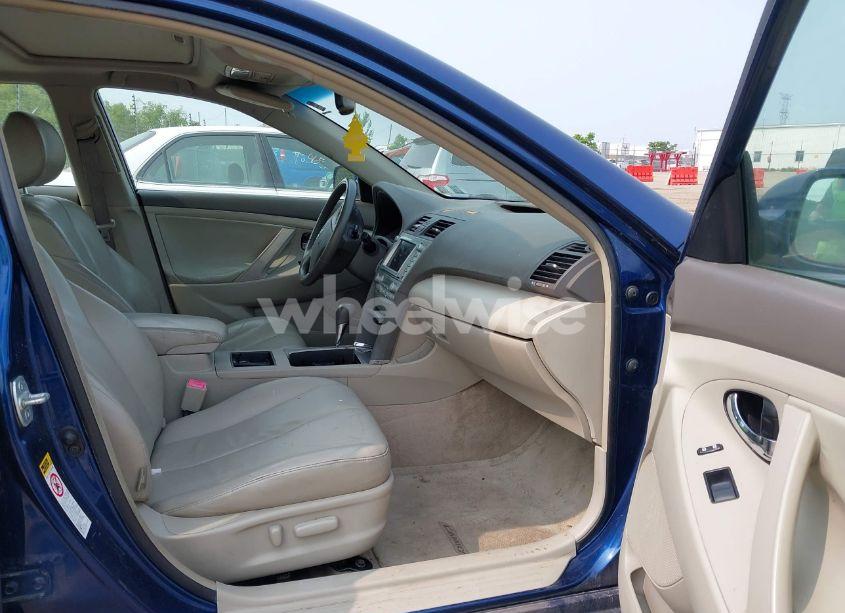 Photo 5 of 2007 Toyota Camry HYBRID (VIN JTNBB46K773019636)