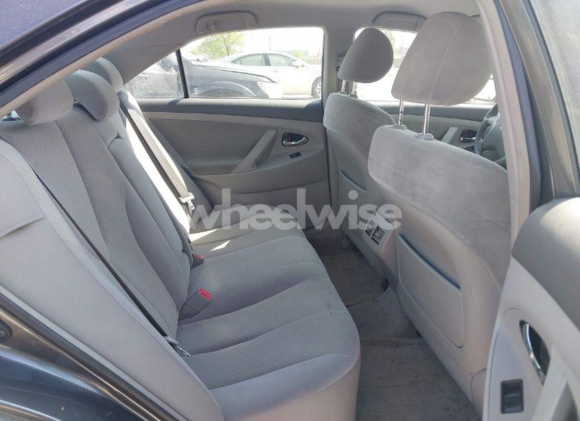 Photo 8 of 2007 Toyota Camry HYBRID (VIN JTNBB46K873020942)