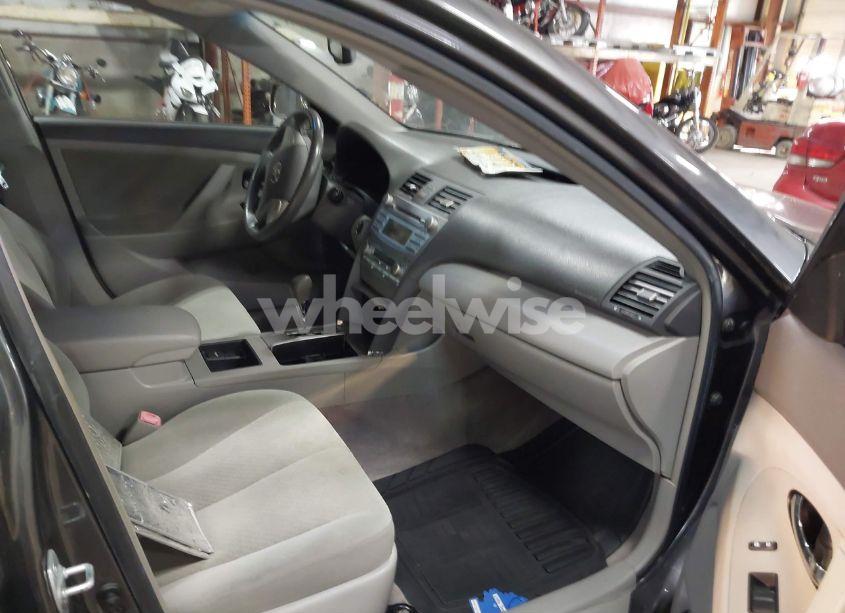 Photo 5 of 2007 Toyota Camry HYBRID (VIN JTNBB46K873032718)