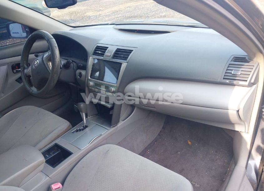 Photo 5 of 2007 Toyota Camry HYBRID (VIN JTNBB46K973043811)