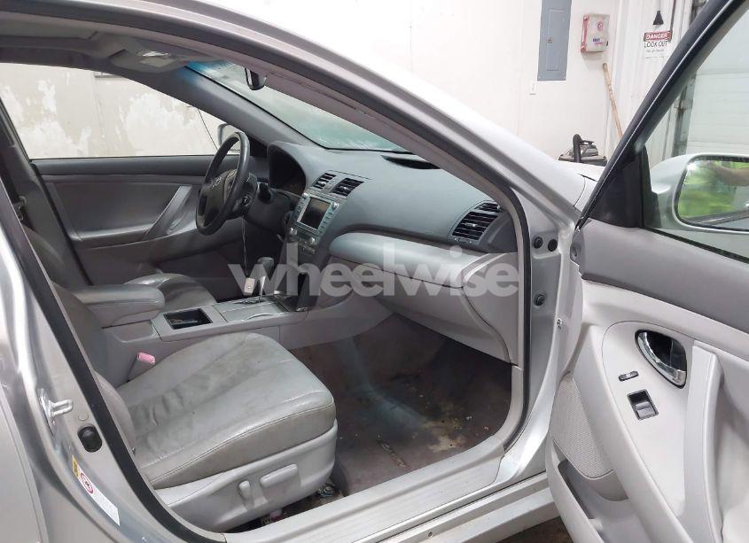 Photo 5 of 2007 Toyota Camry HYBRID (VIN JTNBB46KX73018805)