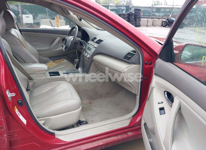 Photo 5 of 2007 Toyota Camry LE (VIN JTNBE46K073031988)