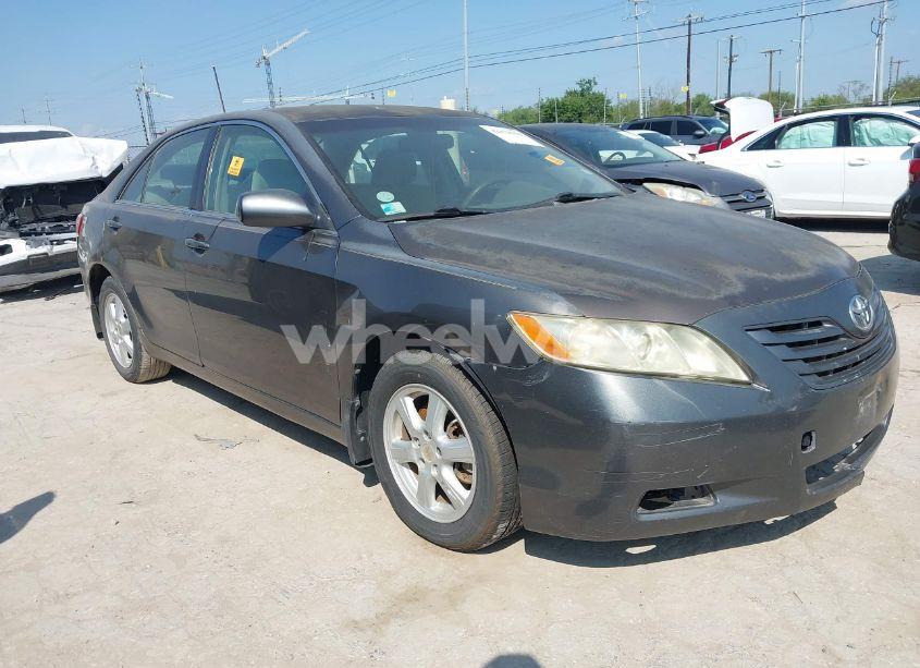 2007 Toyota Camry LE (VIN JTNBE46K073045907) main photo