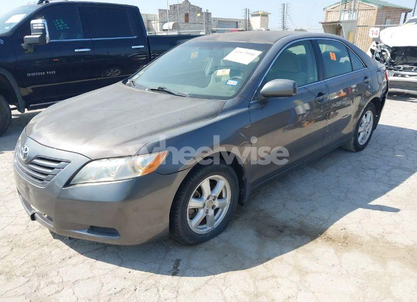 Photo 2 of 2007 Toyota Camry LE (VIN JTNBE46K073045907)