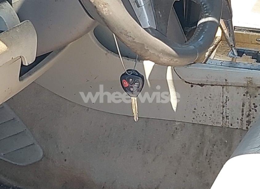 Photo 11 of 2007 Toyota Camry XLE (VIN JTNBE46K173003763)