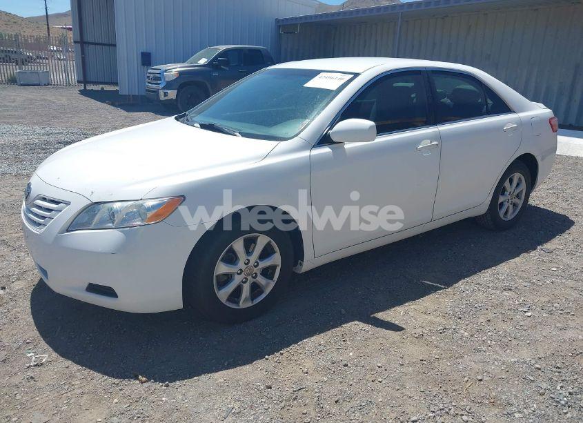 Photo 2 of 2007 Toyota Camry CE/LE/SE/XLE (VIN JTNBE46K373020015)