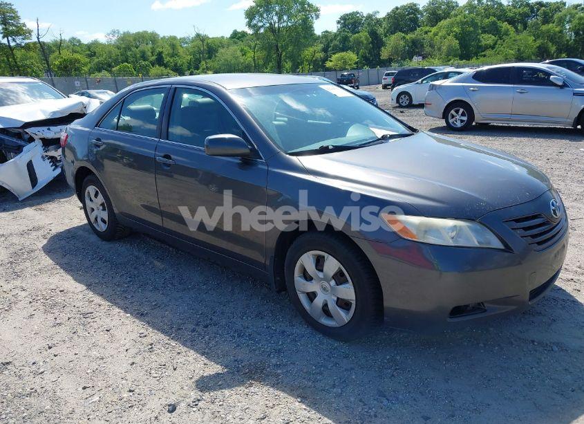 2007 Toyota Camry LE (VIN JTNBE46K373075645) main photo