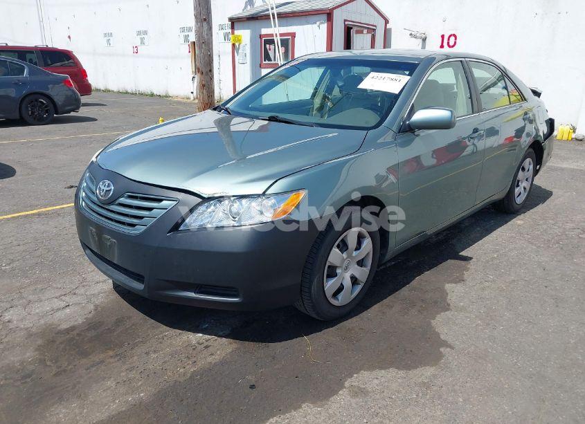 Photo 2 of 2007 Toyota Camry LE (VIN JTNBE46K473127266)