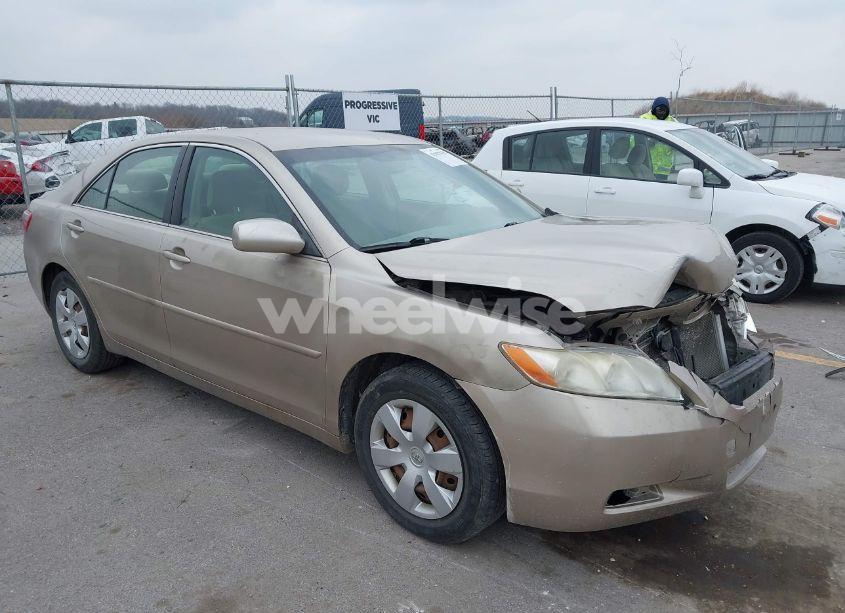 2007 Toyota Camry LE (VIN JTNBE46K673031607) main photo