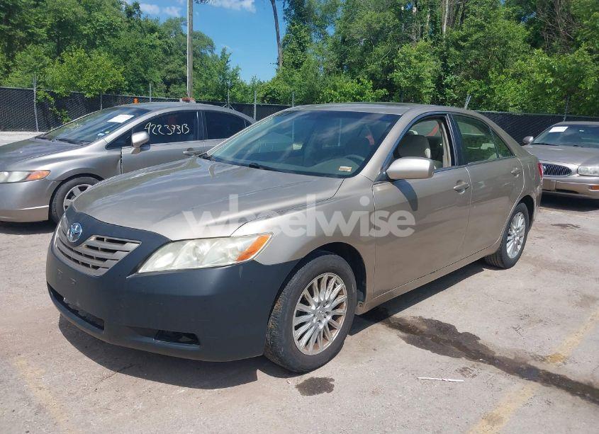 Photo 2 of 2007 Toyota Camry CE/LE/SE/XLE (VIN JTNBE46K673037939)