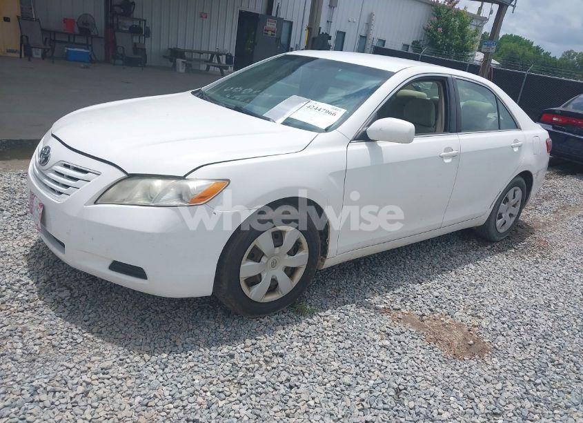 Photo 2 of 2007 Toyota Camry LE (VIN JTNBE46K773017103)