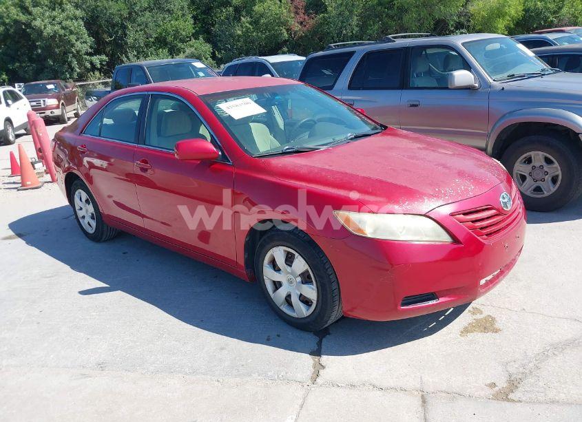 2007 Toyota Camry LE (VIN JTNBE46K773105424) main photo