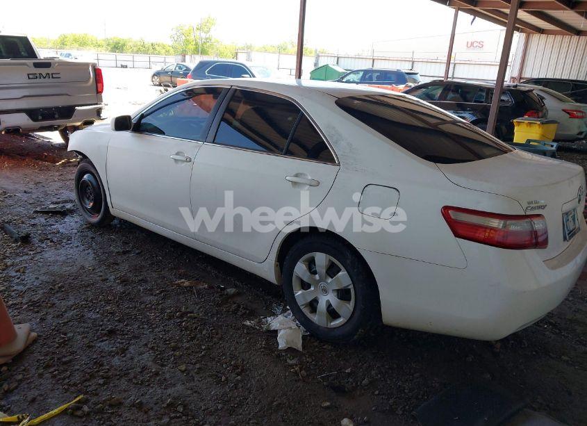 Photo 3 of 2007 Toyota Camry LE (VIN JTNBE46KX73068062)