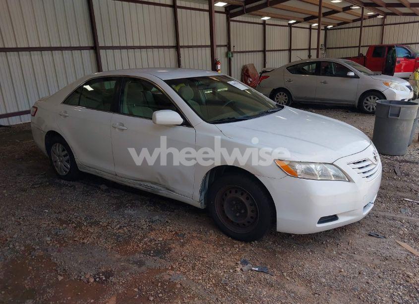 2007 Toyota Camry LE (VIN JTNBE46KX73069745) main photo