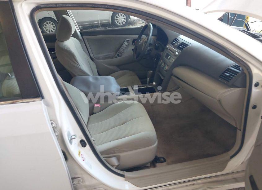 Photo 5 of 2007 Toyota Camry LE (VIN JTNBE46KX73069745)