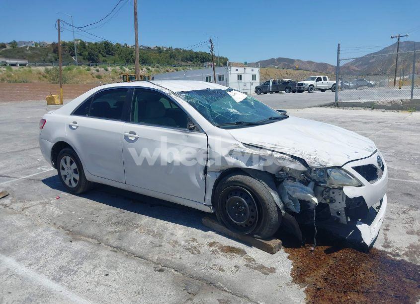 2010 Toyota Camry LE V6 (VIN JTNBK3EK3A3049901) main photo