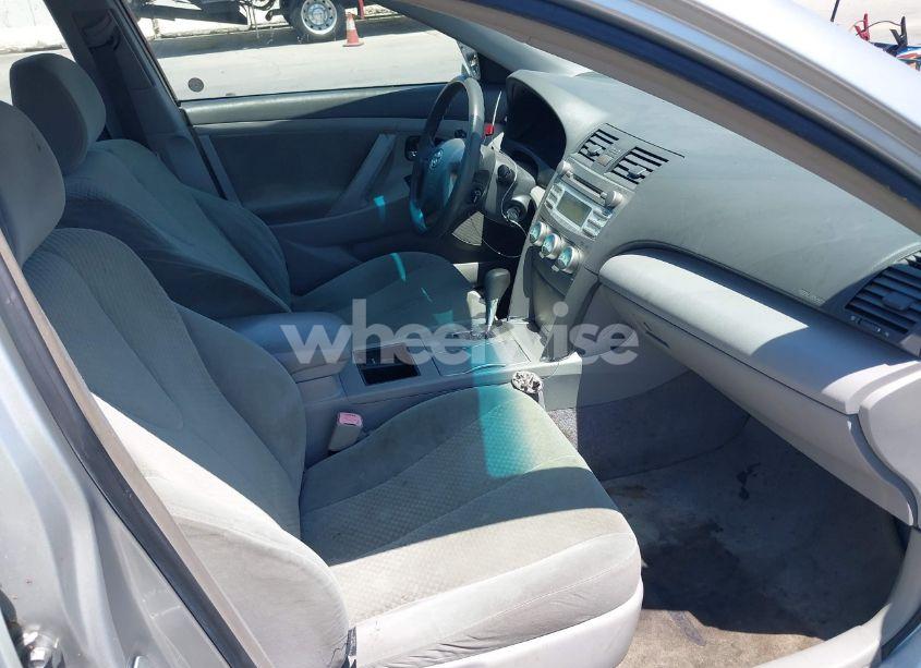 Photo 5 of 2009 Toyota Camry LE V6 (VIN JTNBK46K893038974)