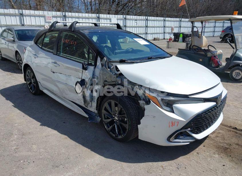 2023 Toyota Corolla XSE (VIN JTNC4MBE1P3195211) main photo