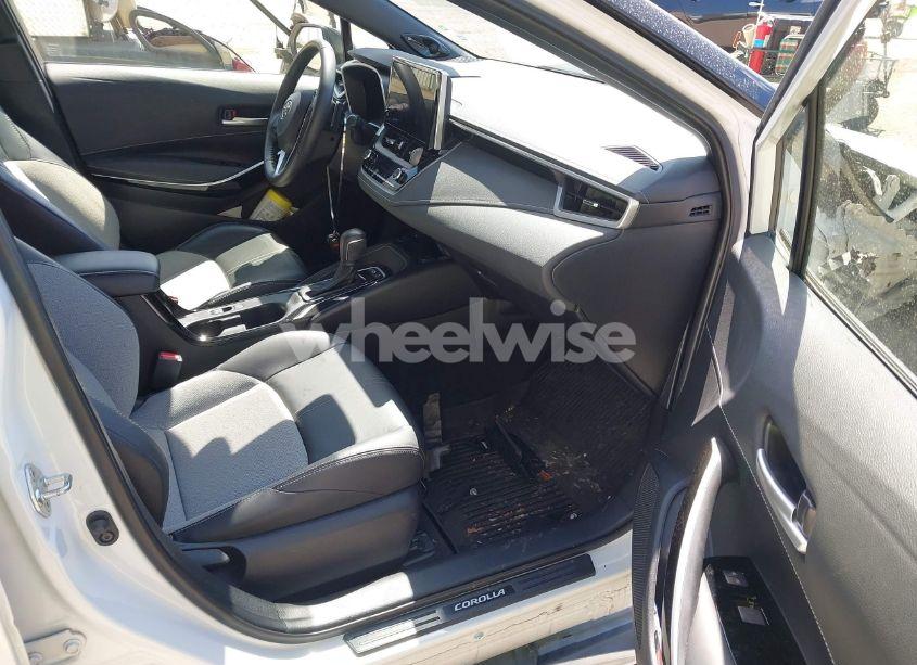 Photo 5 of 2023 Toyota Corolla XSE (VIN JTNC4MBE1P3195211)