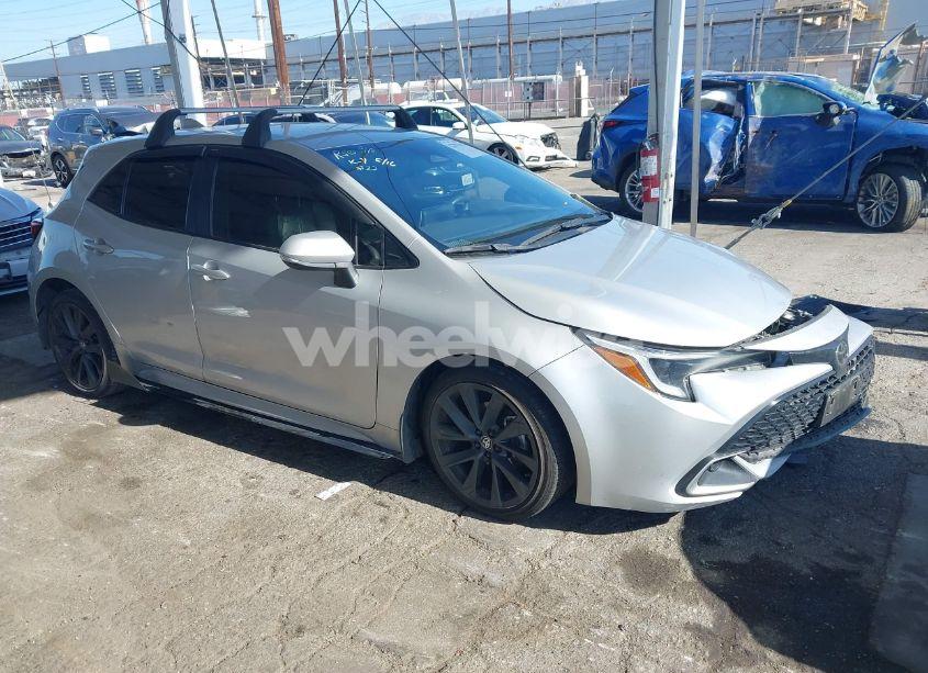 2023 Toyota Corolla XSE (VIN JTNC4MBE2P3199817) main photo