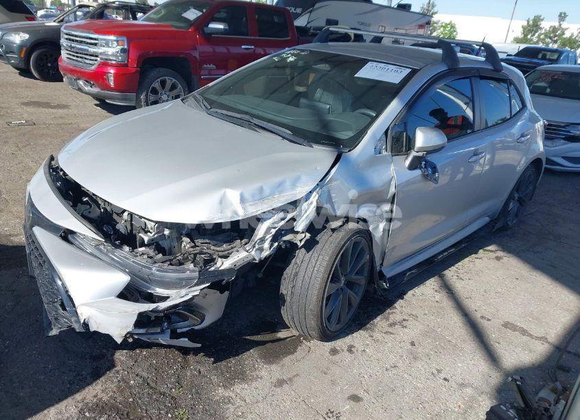 Photo 2 of 2023 Toyota Corolla XSE (VIN JTNC4MBE2P3199817)