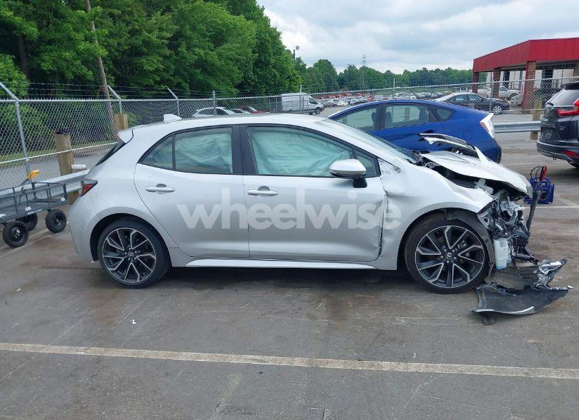 Photo 13 of 2022 Toyota Corolla XSE (VIN JTNC4MBE6N3157230)