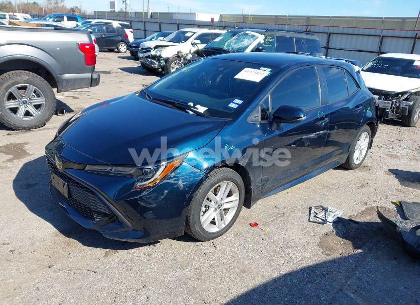Photo 2 of 2022 Toyota Corolla SE (VIN JTND4MBE2N3153843)