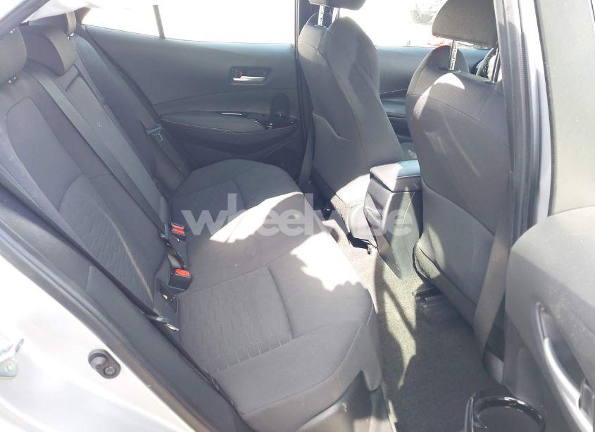 Photo 8 of 2021 Toyota Corolla SE (VIN JTND4MBE3M3132417)