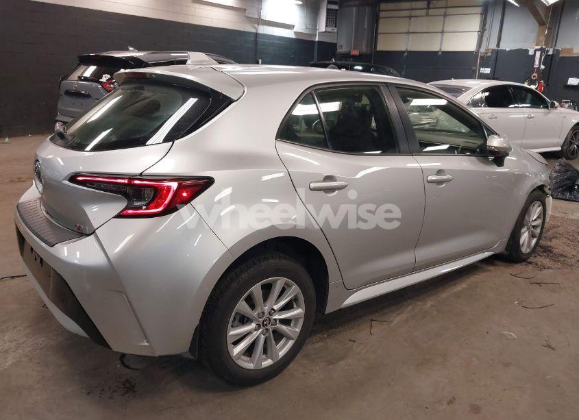 Photo 4 of 2023 Toyota Corolla SE (VIN JTND4MBE3P3197708)