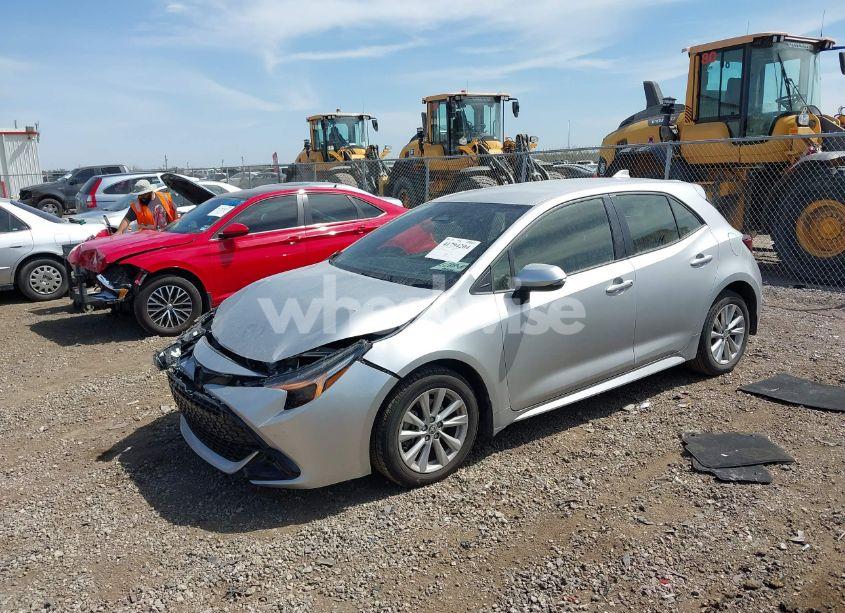 Photo 2 of 2024 Toyota Corolla SE (VIN JTND4MBE4R3230475)