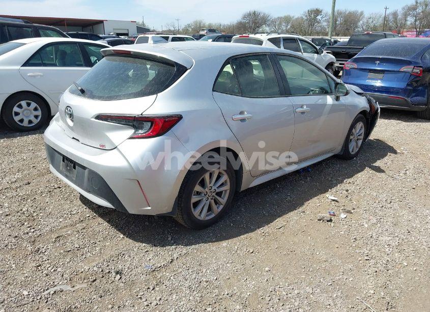 Photo 4 of 2024 Toyota Corolla SE (VIN JTND4MBE4R3230475)