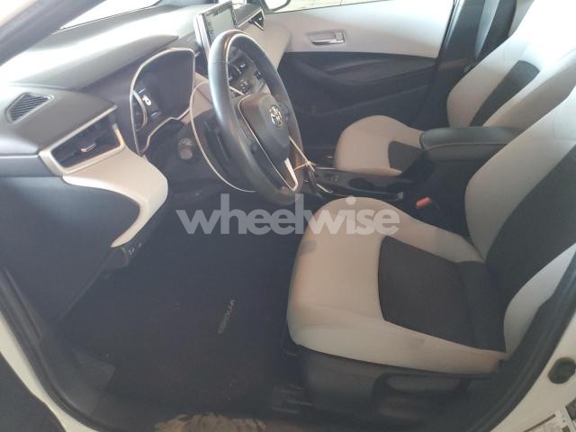 Photo 4 of 2022 TOYOTA COROLLA SE (VIN JTND4MBE5N3169390)