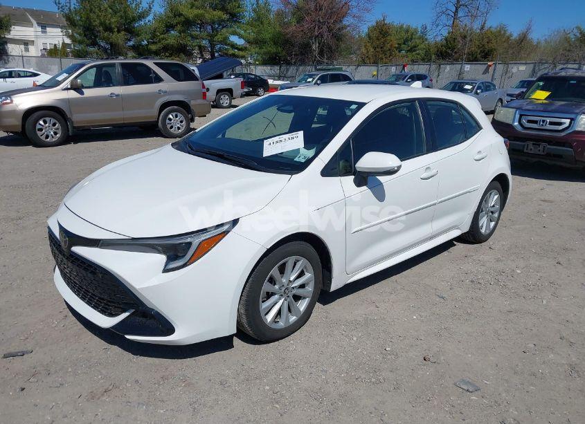 Photo 2 of 2023 Toyota Corolla SE (VIN JTND4MBE8P3212249)