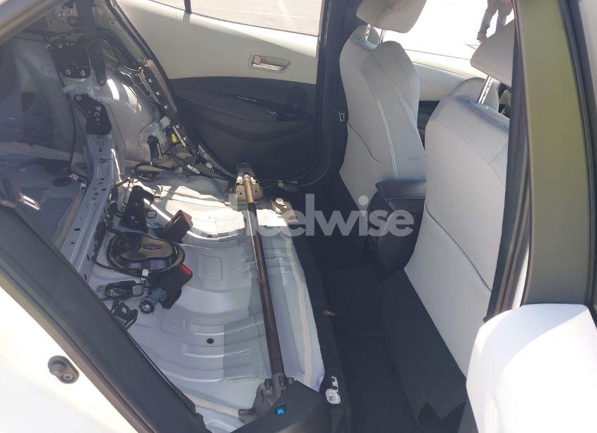 Photo 8 of 2022 Toyota Corolla SE (VIN JTND4MBE9N3186581)