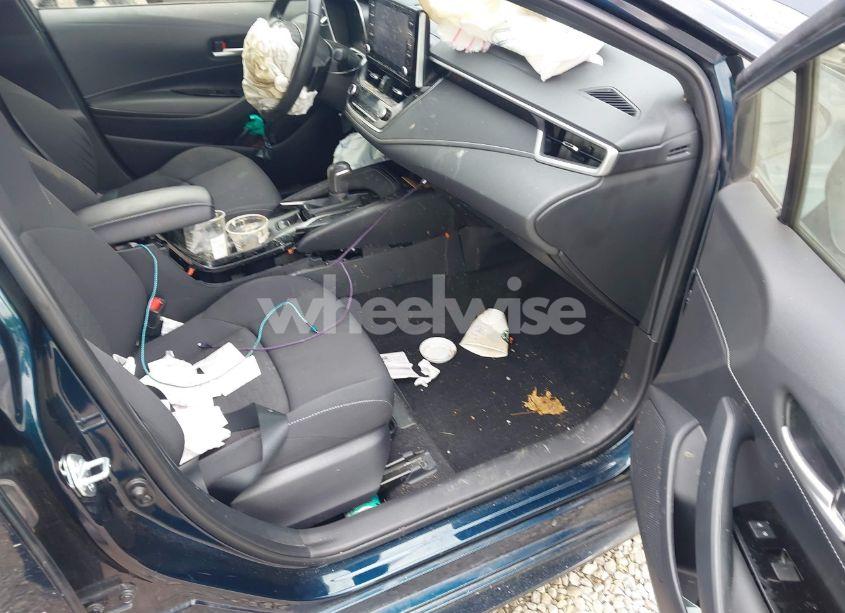 Photo 5 of 2021 Toyota Corolla SE (VIN JTND4MBEXM3116666)