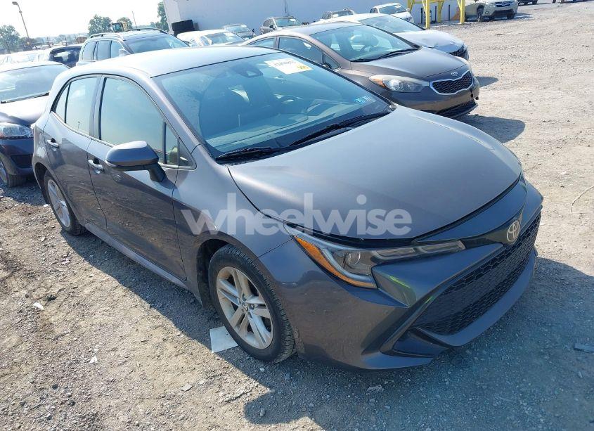 2021 Toyota Corolla SE (VIN JTND4MBEXM3139722) main photo