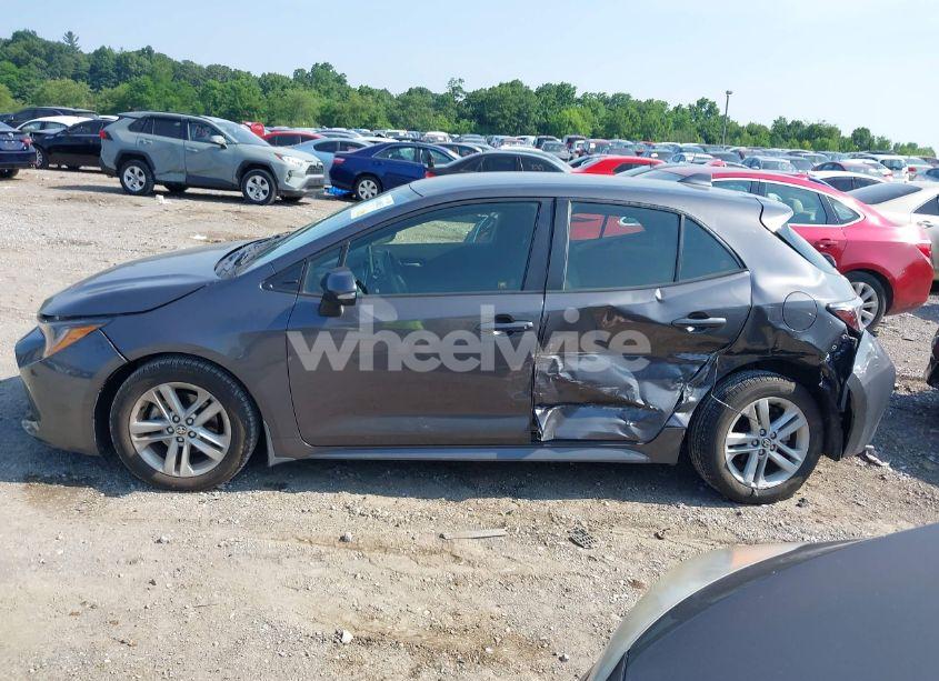 Photo 14 of 2021 Toyota Corolla SE (VIN JTND4MBEXM3139722)