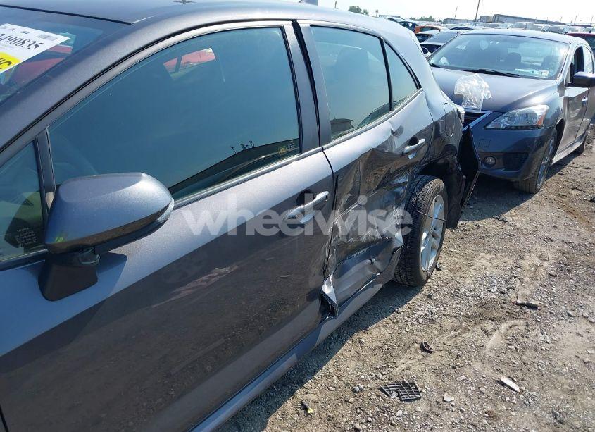 Photo 6 of 2021 Toyota Corolla SE (VIN JTND4MBEXM3139722)