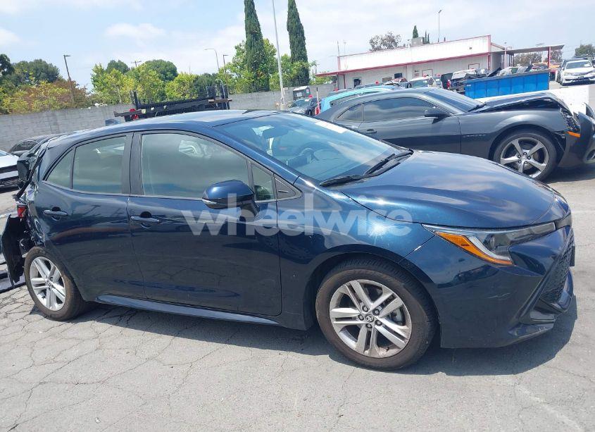 Photo 14 of 2020 Toyota Corolla SE (VIN JTND4RBE2L3080516)