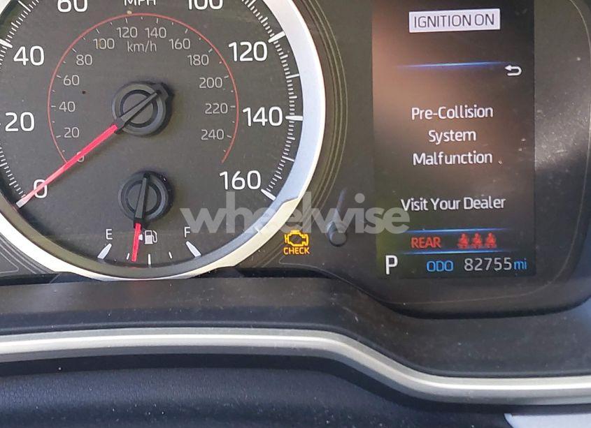 Photo 15 of 2020 Toyota Corolla SE (VIN JTND4RBE4L3084518)