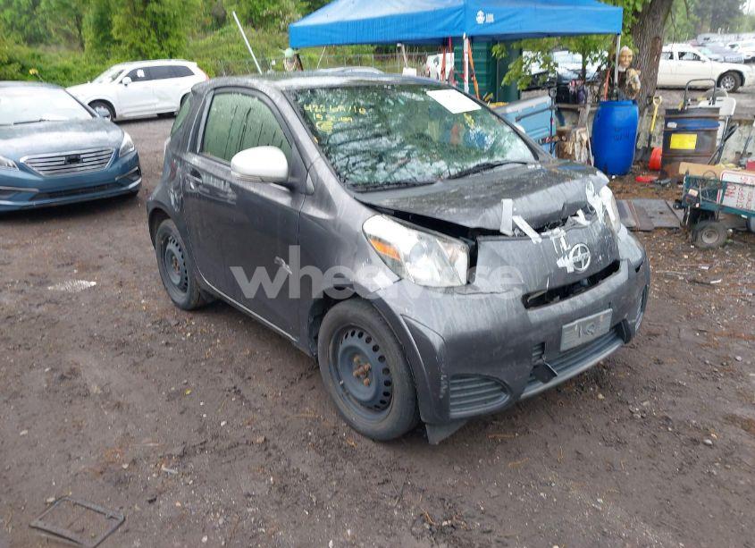 2015 Toyota Scion (VIN JTNJJXB00FJ030914) main photo
